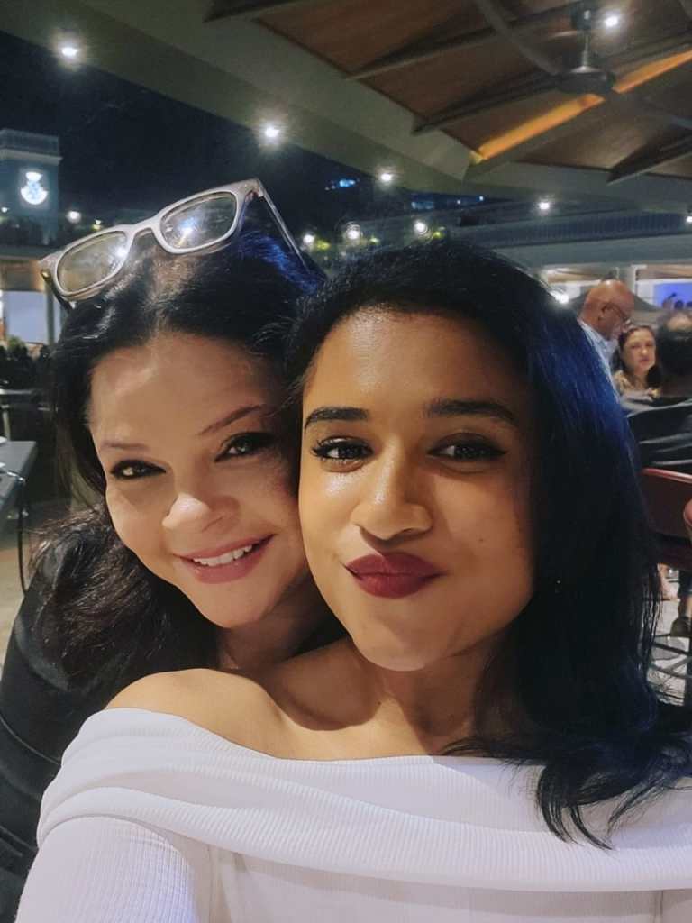 Gina Iyer with Family